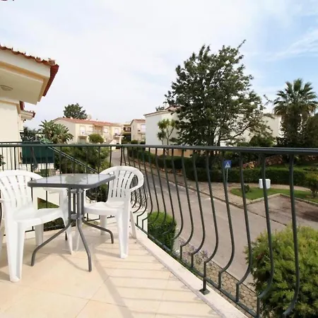 아파트 Oasis Park 2 Bedroom Floor At72